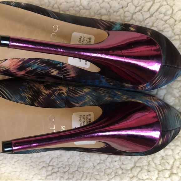 Aldo Peacock Peep Toe Heels - Size 6 - Picture 5 of 5